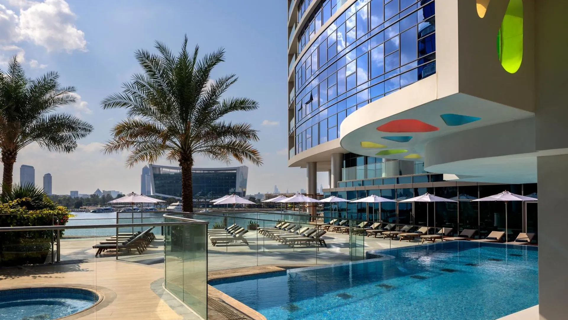 Hilton Dubai Creek Hotel & Residences